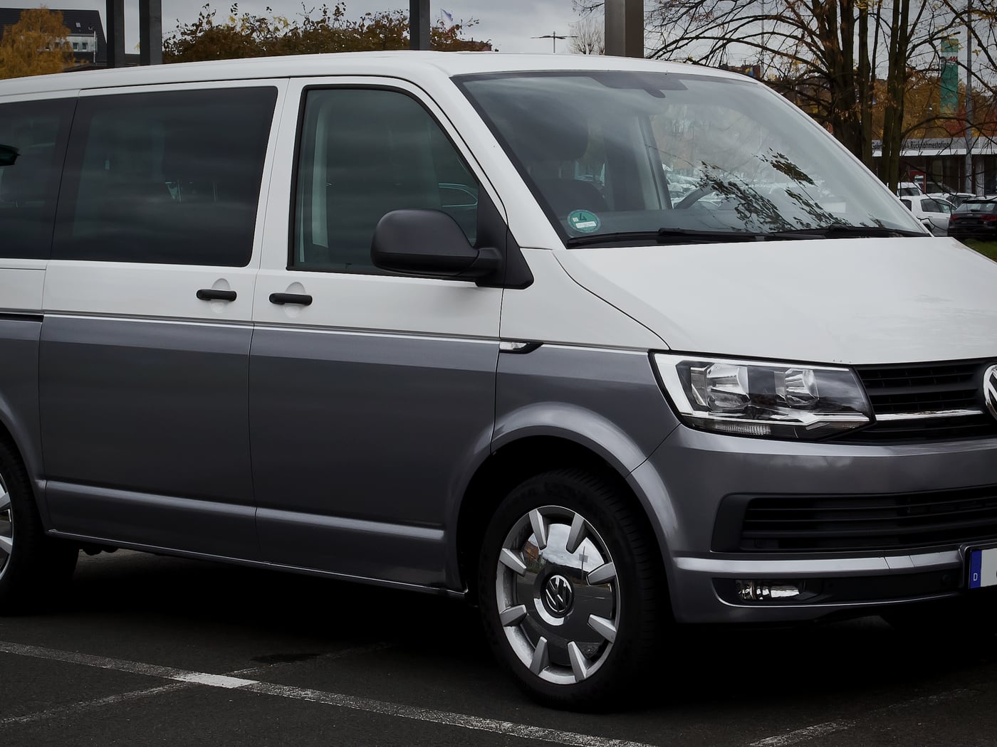 VW Caravelle 8+1 2015