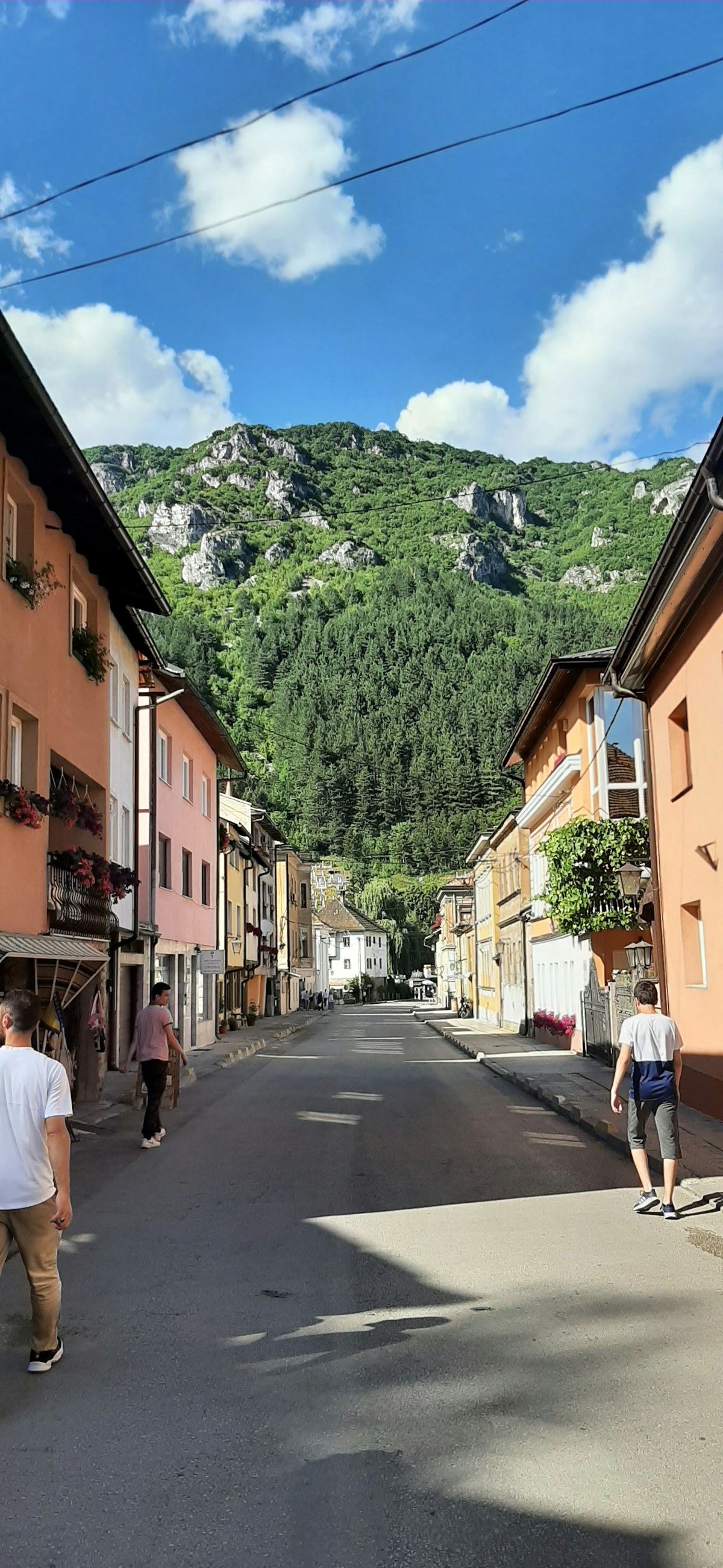 Travnik street with the surrounding hills behind
